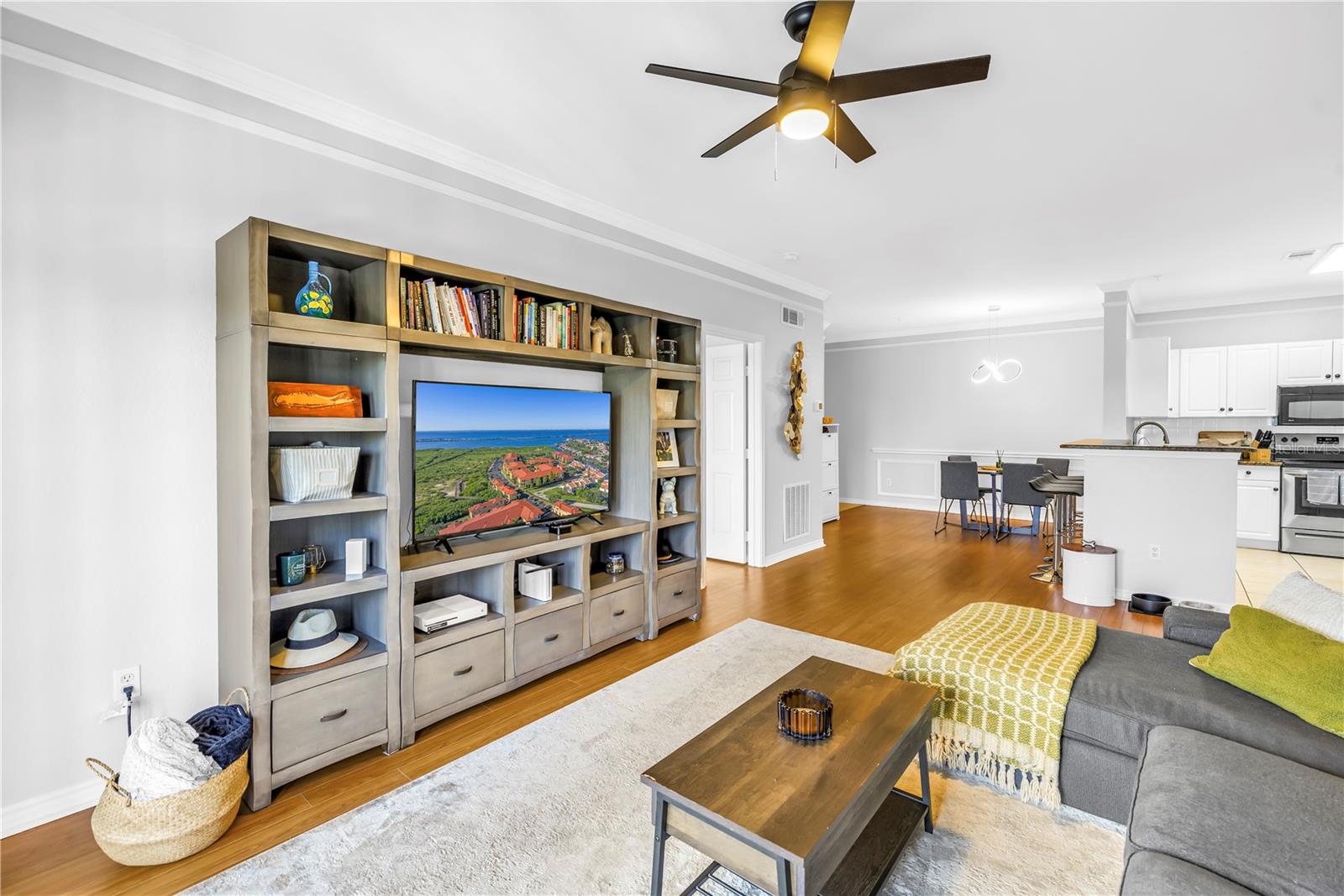 4302 Bayside Village Drive 201