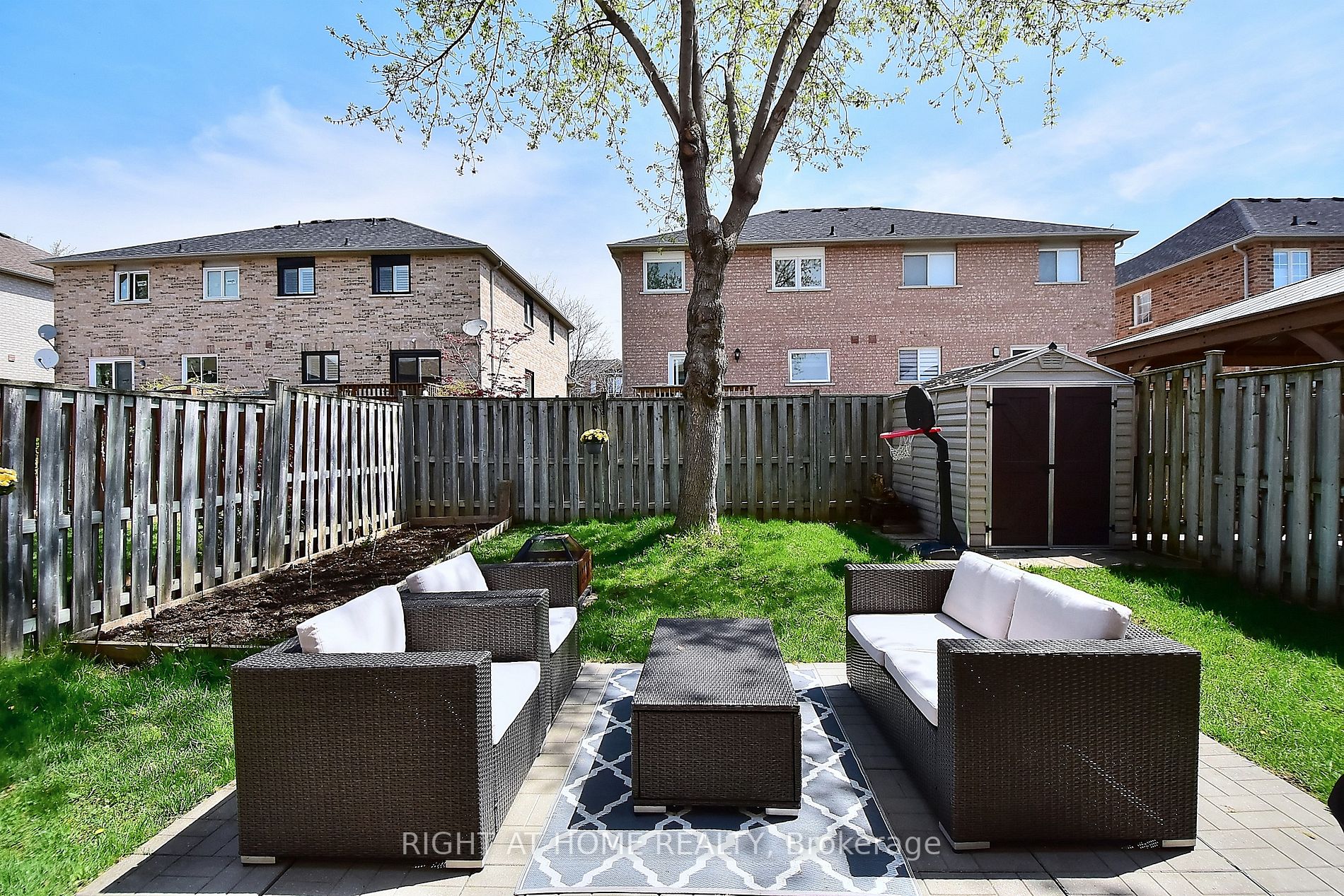 11 Giovanni Way