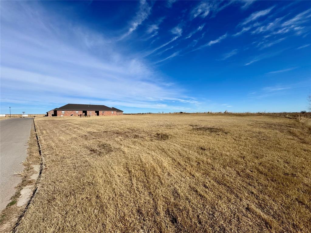 1006 Johnny Klaassen Drive