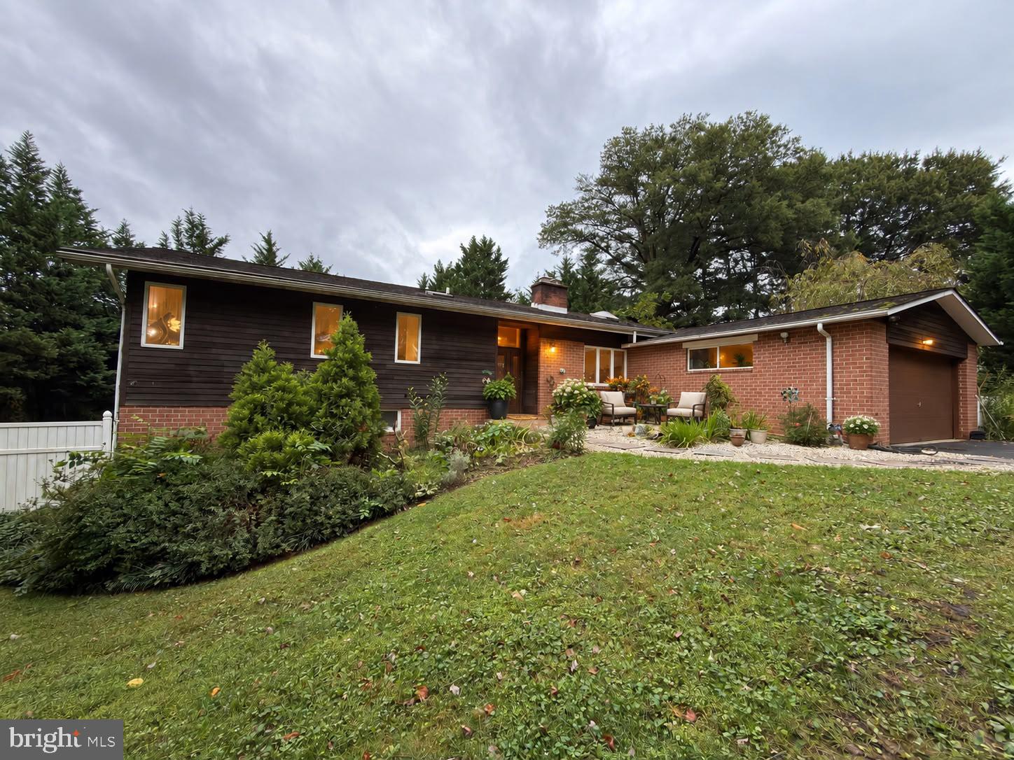 5106 Penfield Road W