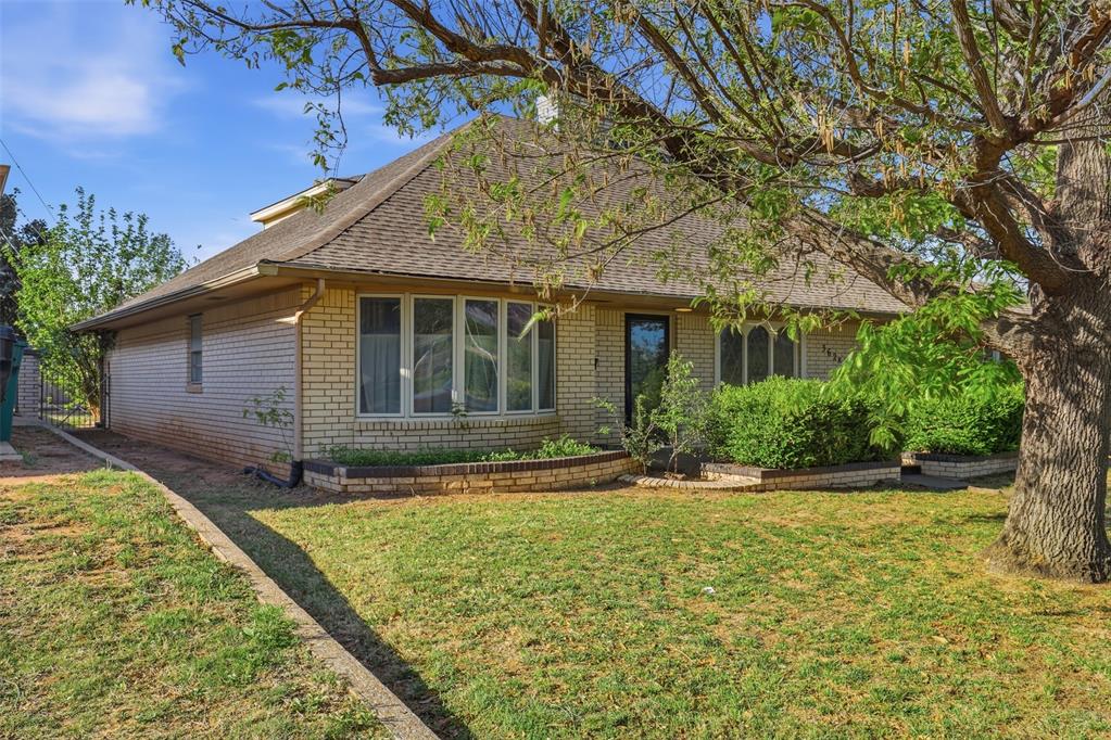 3628 NW 71st Street