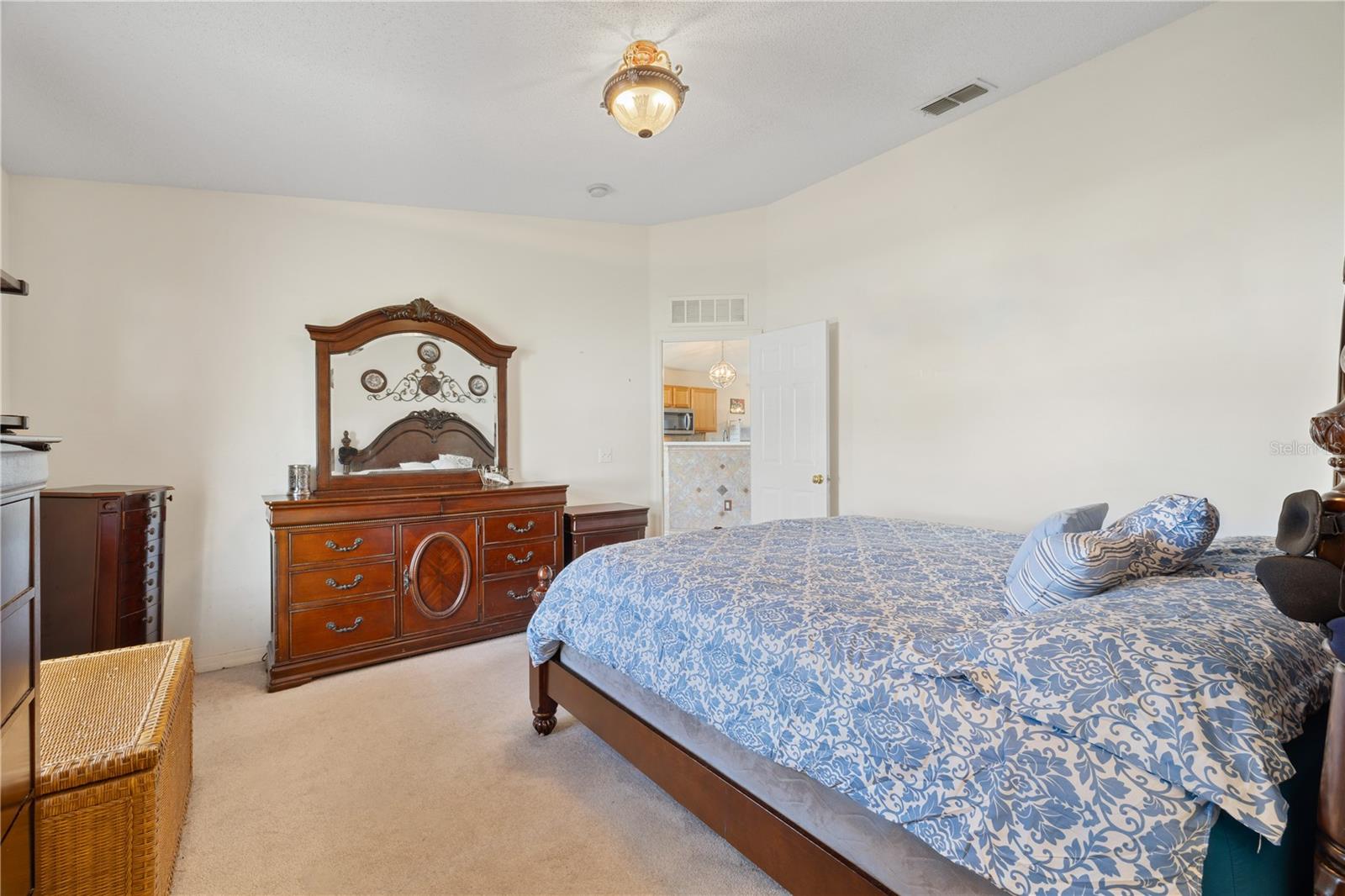 2912 Belle Lane