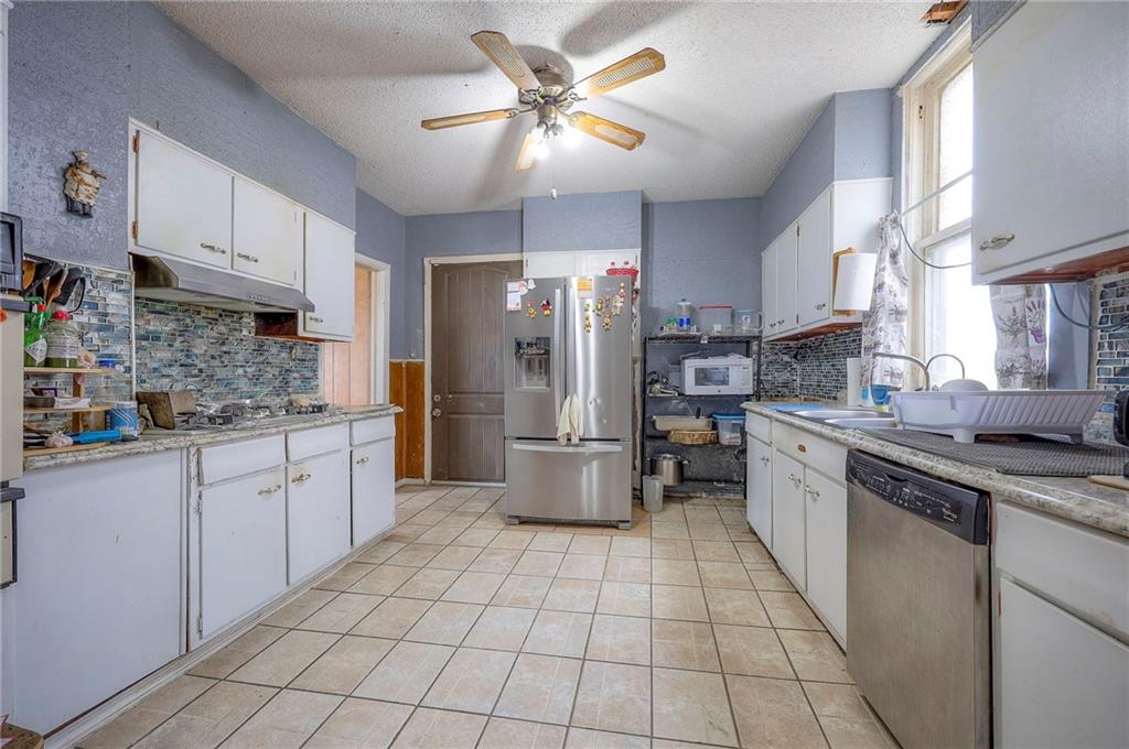 2624 Montgall Avenue