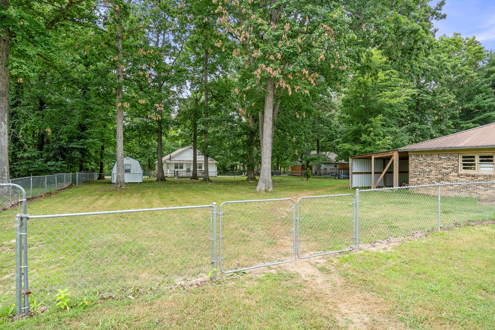 573 Big Hurricane Rd