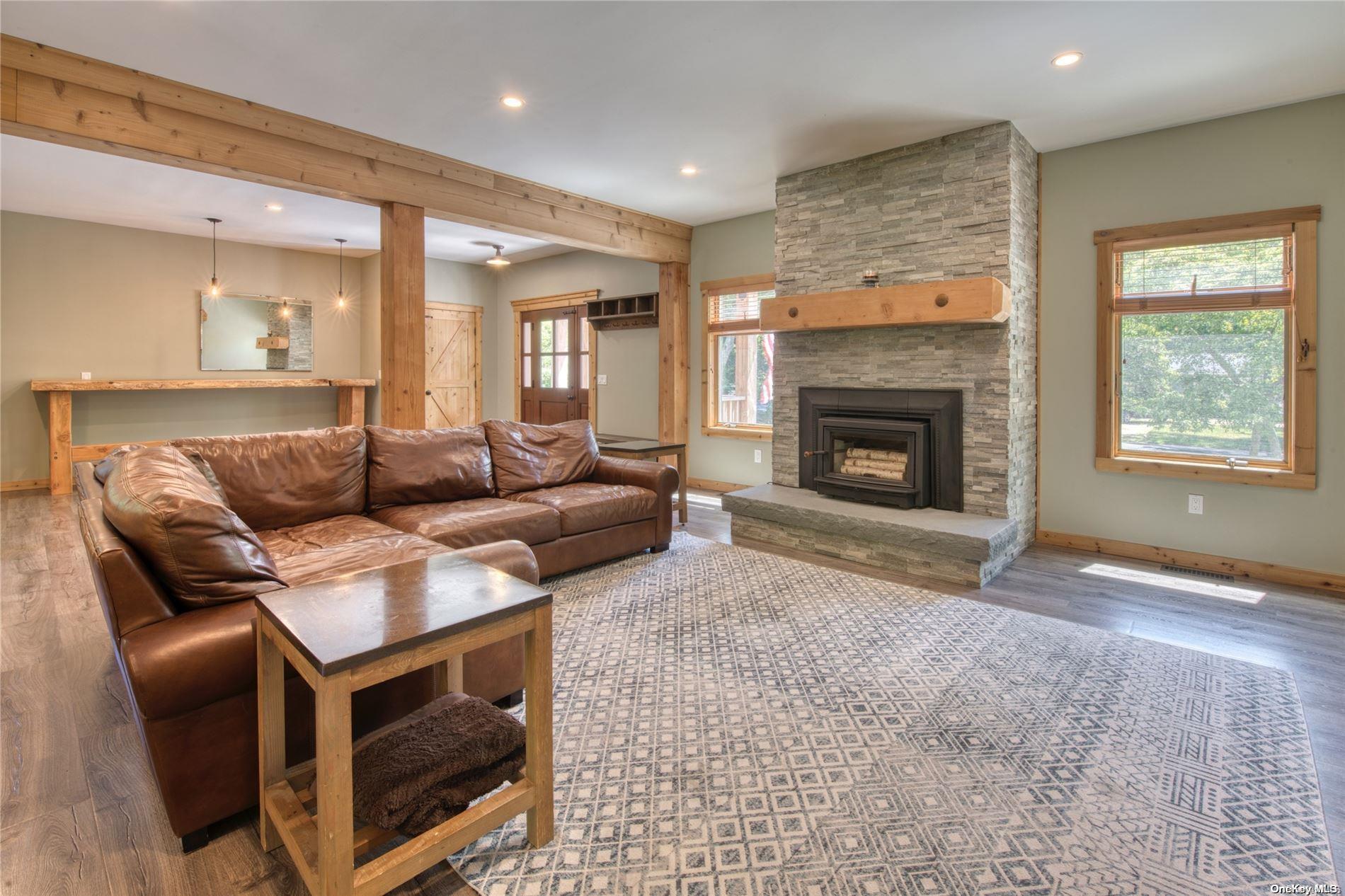 16 Pembroke Drive