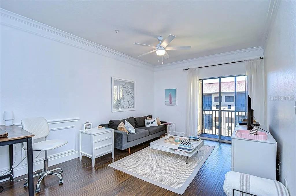 4323 Bayside Village Drive 327