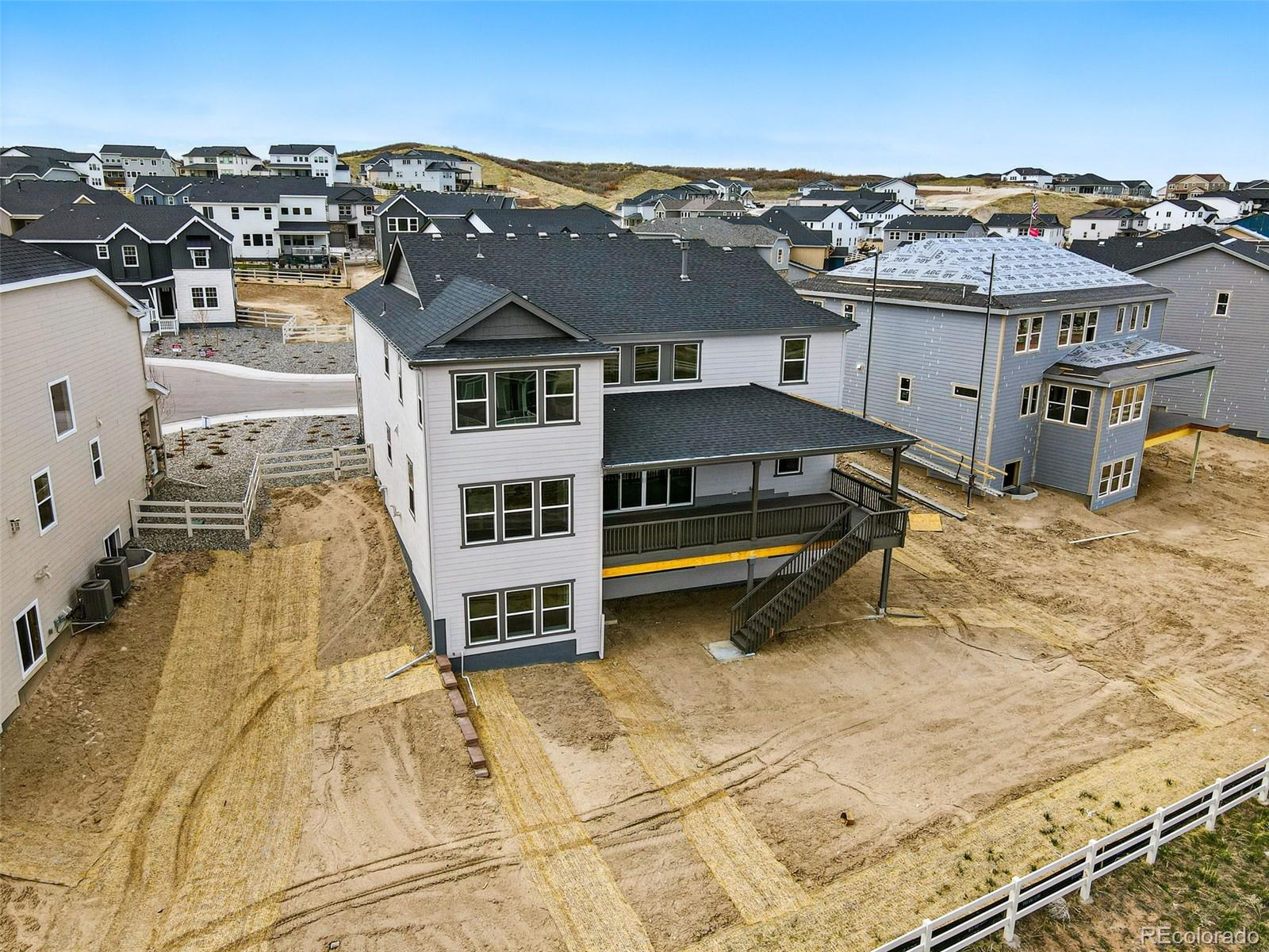 5698 Farrier Point