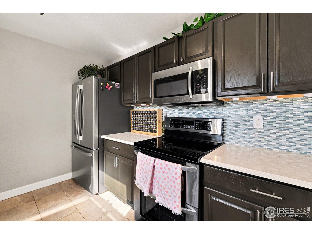 802 Waterglen Dr O64