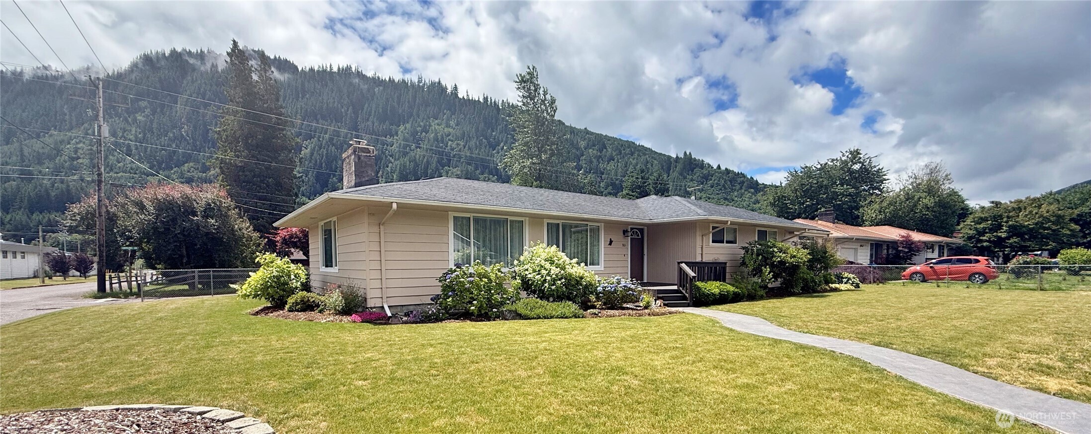 Immaculate home in the heart of Morton. Close to public transportation, shopping and hospital. Perfect for a first home, this home is easy to maintain and set up perfect for minimal yard work. Three bedrooms, one and a half bath with a nice little attached garage. Partially fenced, nice covered patio area with a Peterman Hill view.