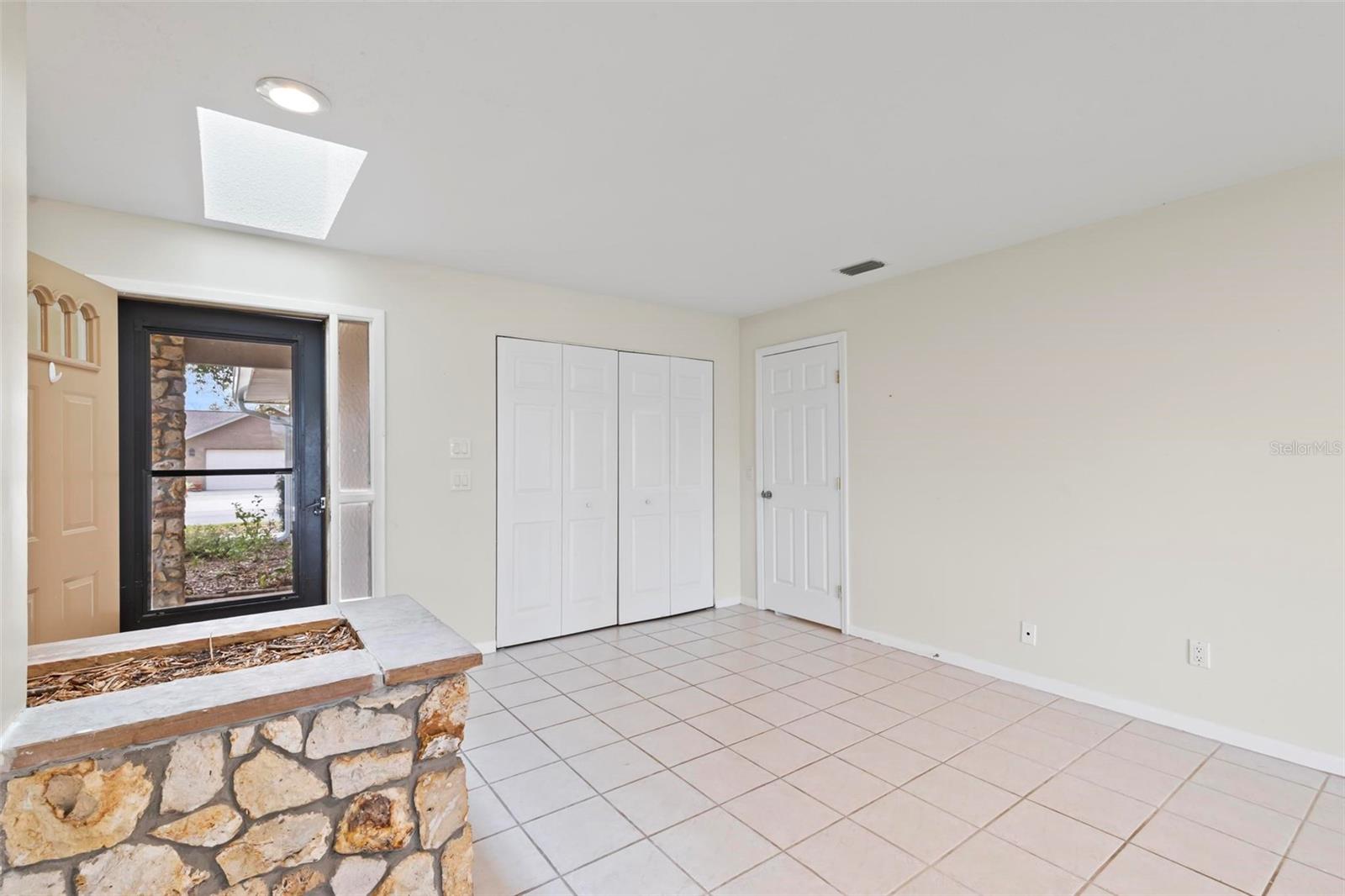19 Cedar Hollow Court