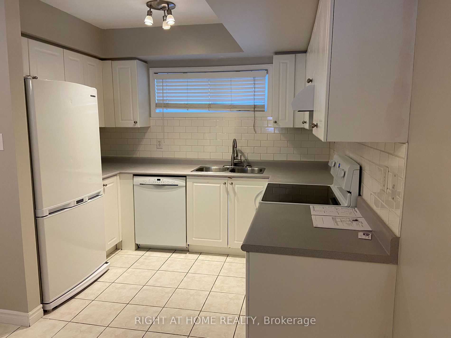 245 S Ferndale Dr 63
