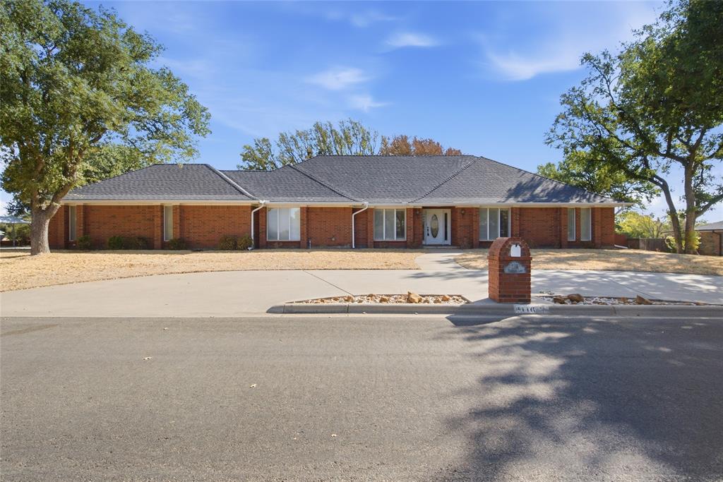 2116 Cherokee Loop