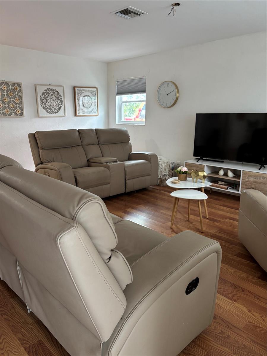 1706 Margate Boulevard