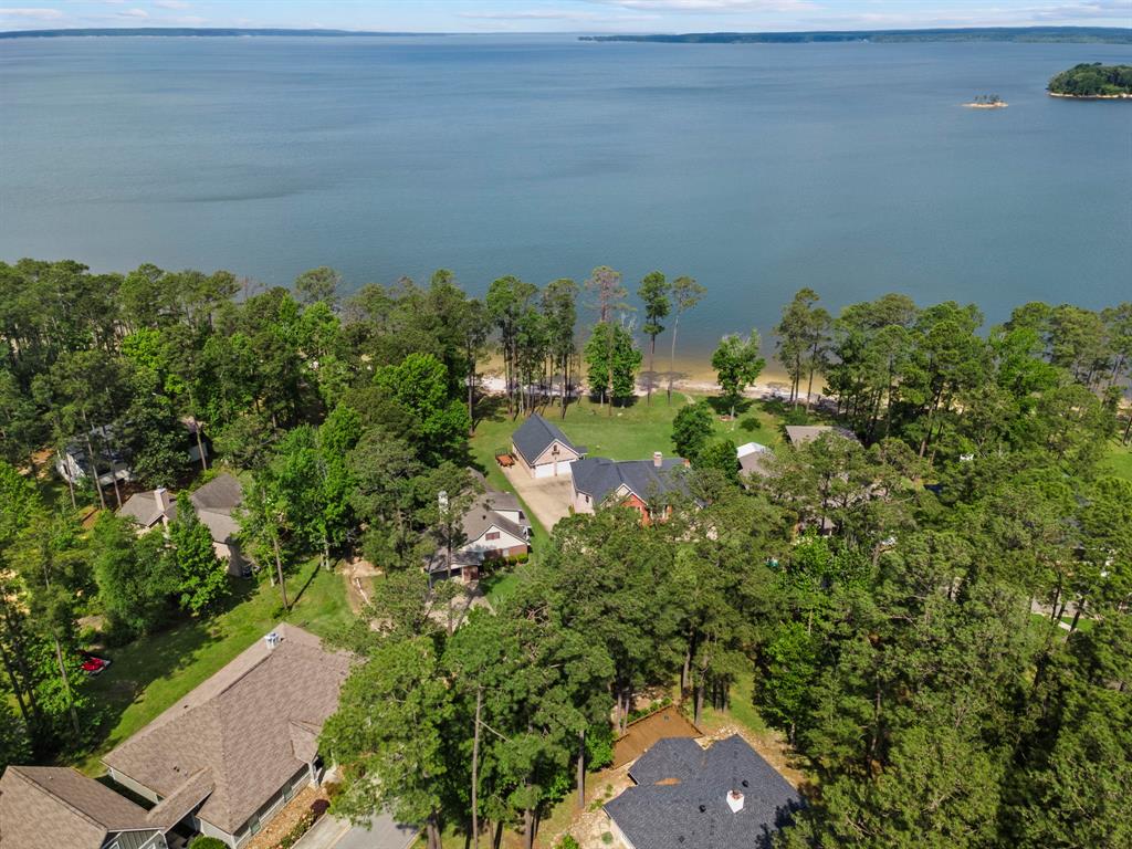 131 Private Road 6070