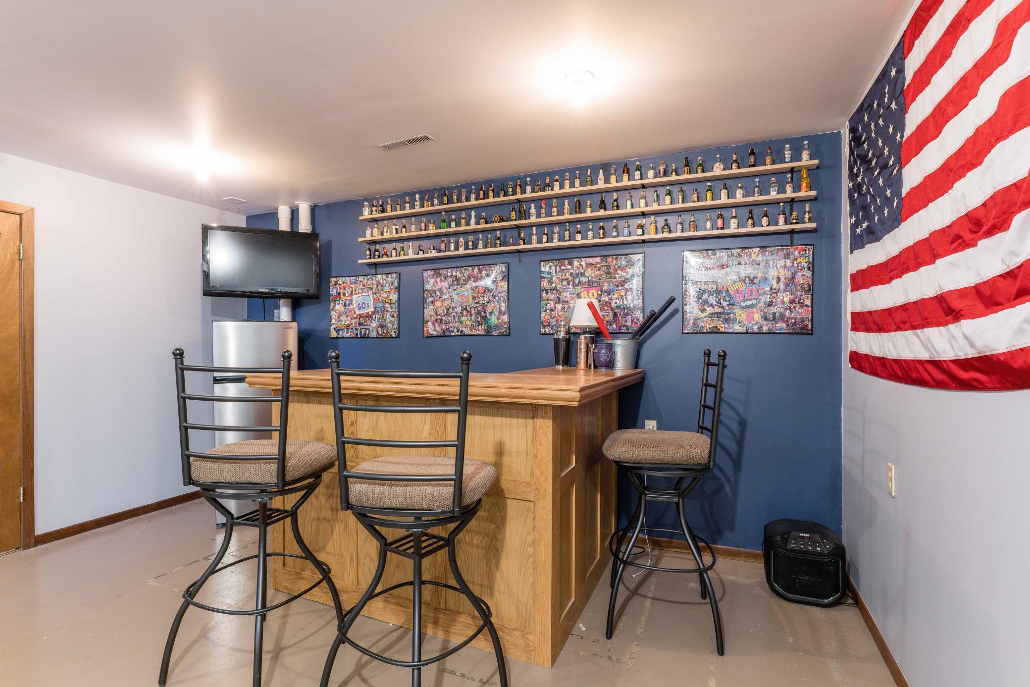 18739 County Highway 33