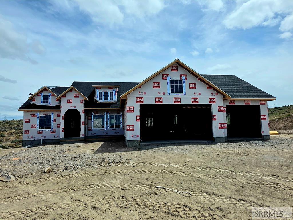 3083 Lancer Ave