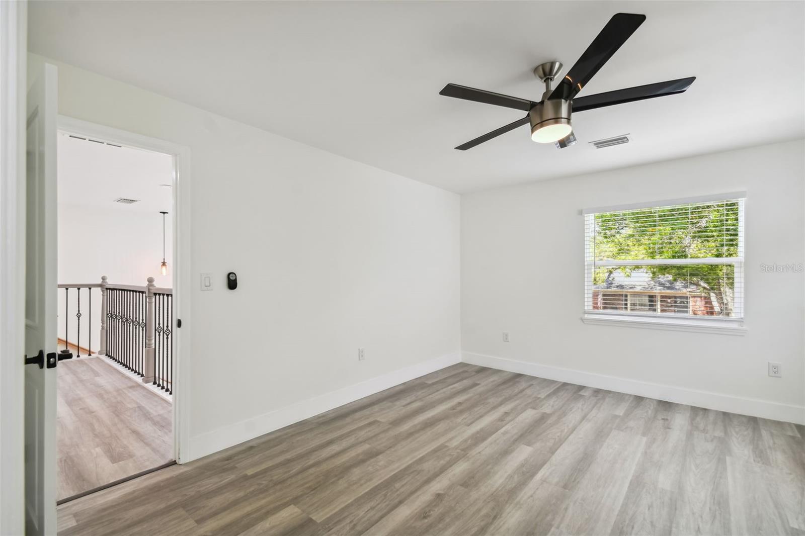 4910 W San Miguel Street