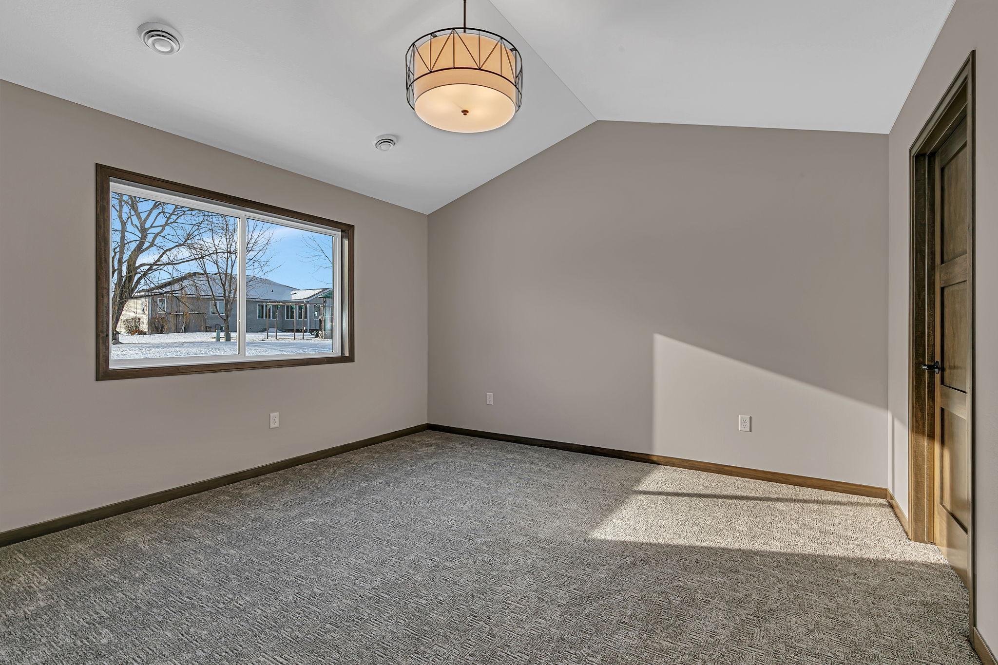 129 Highlands Boulevard