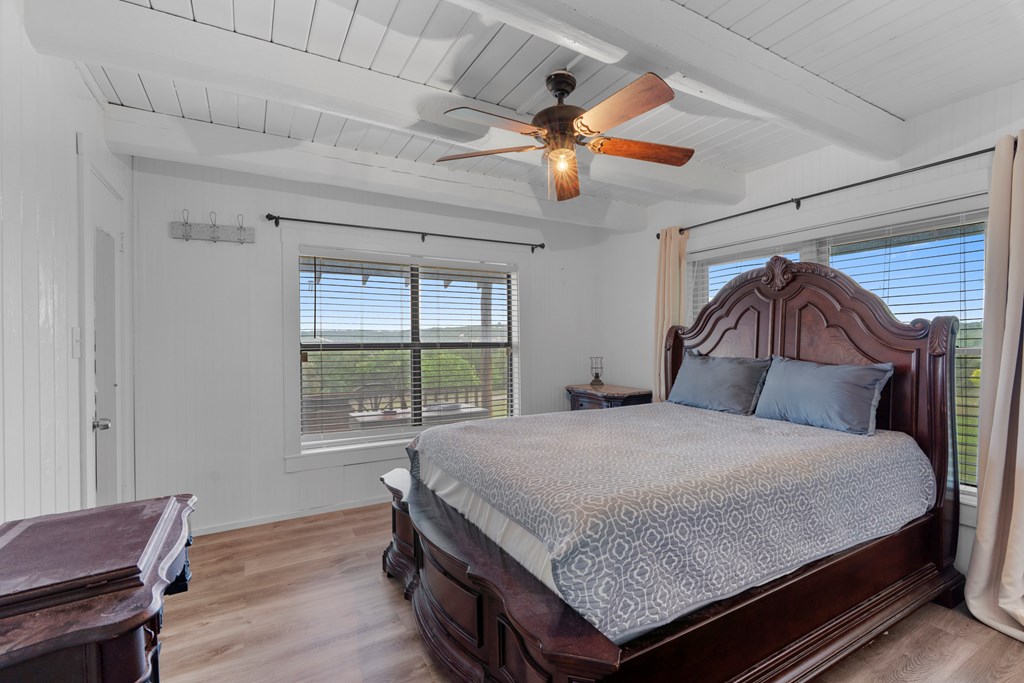 1341 Ranchero Rd