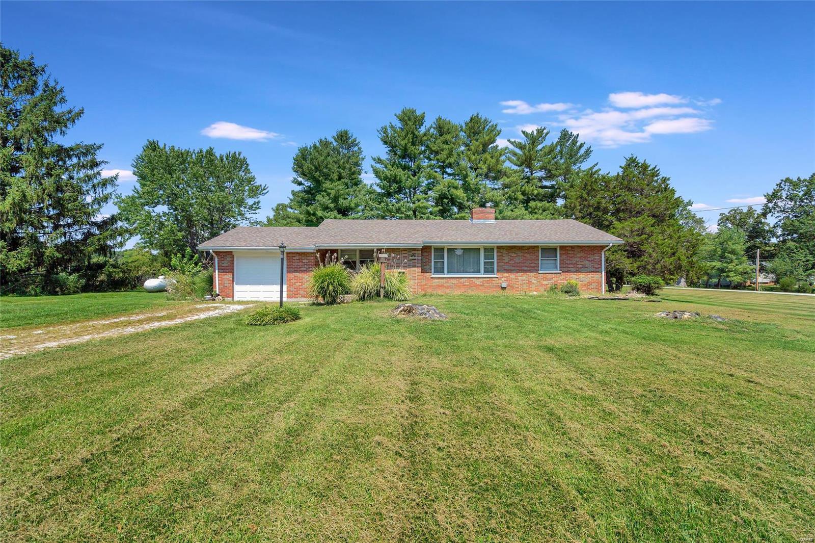 3901 Highway D Defiance, Missouri 63341 22056402 New Melle