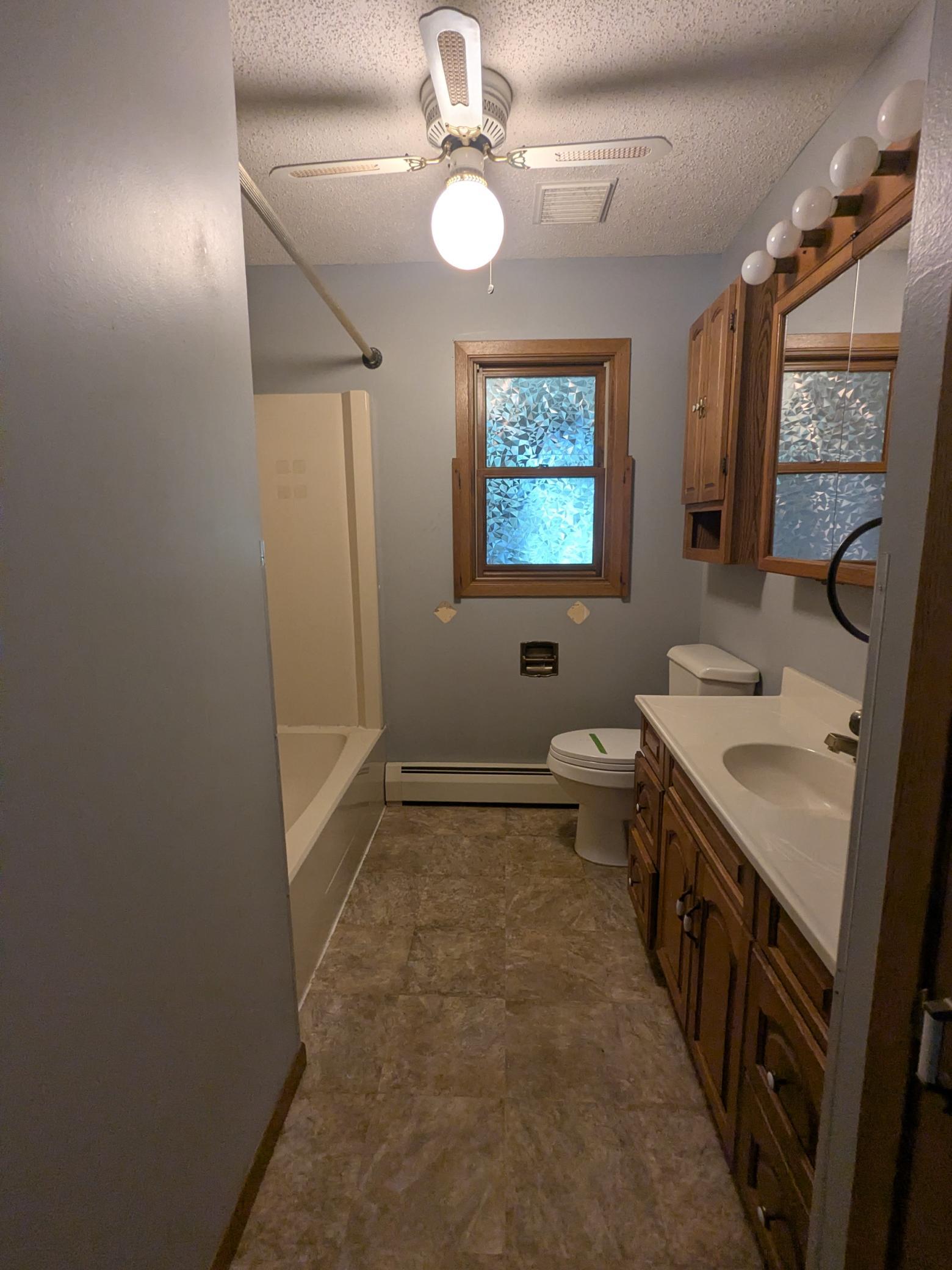 518 Sunrise Avenue