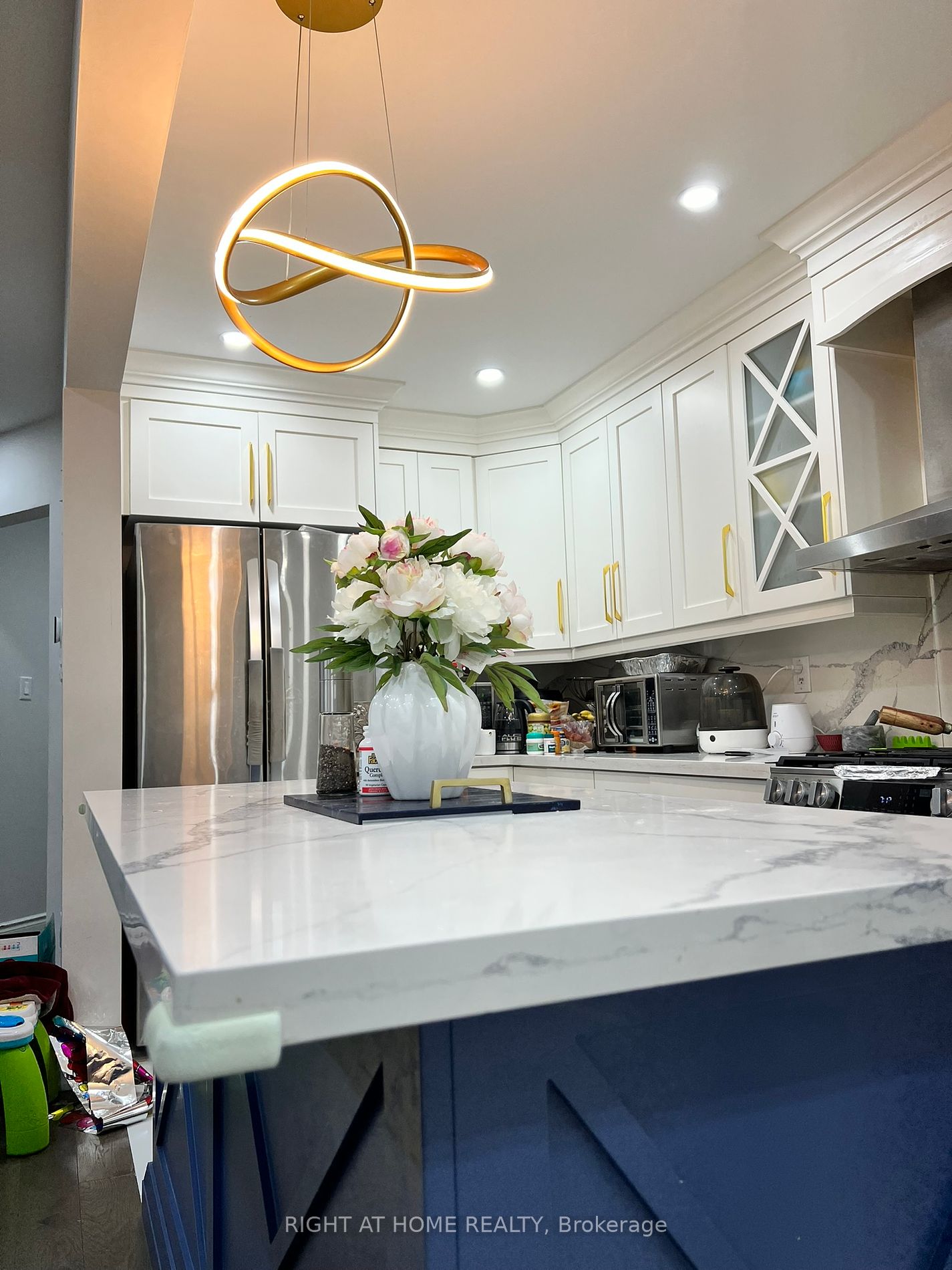 5255 Guildwood Way 48