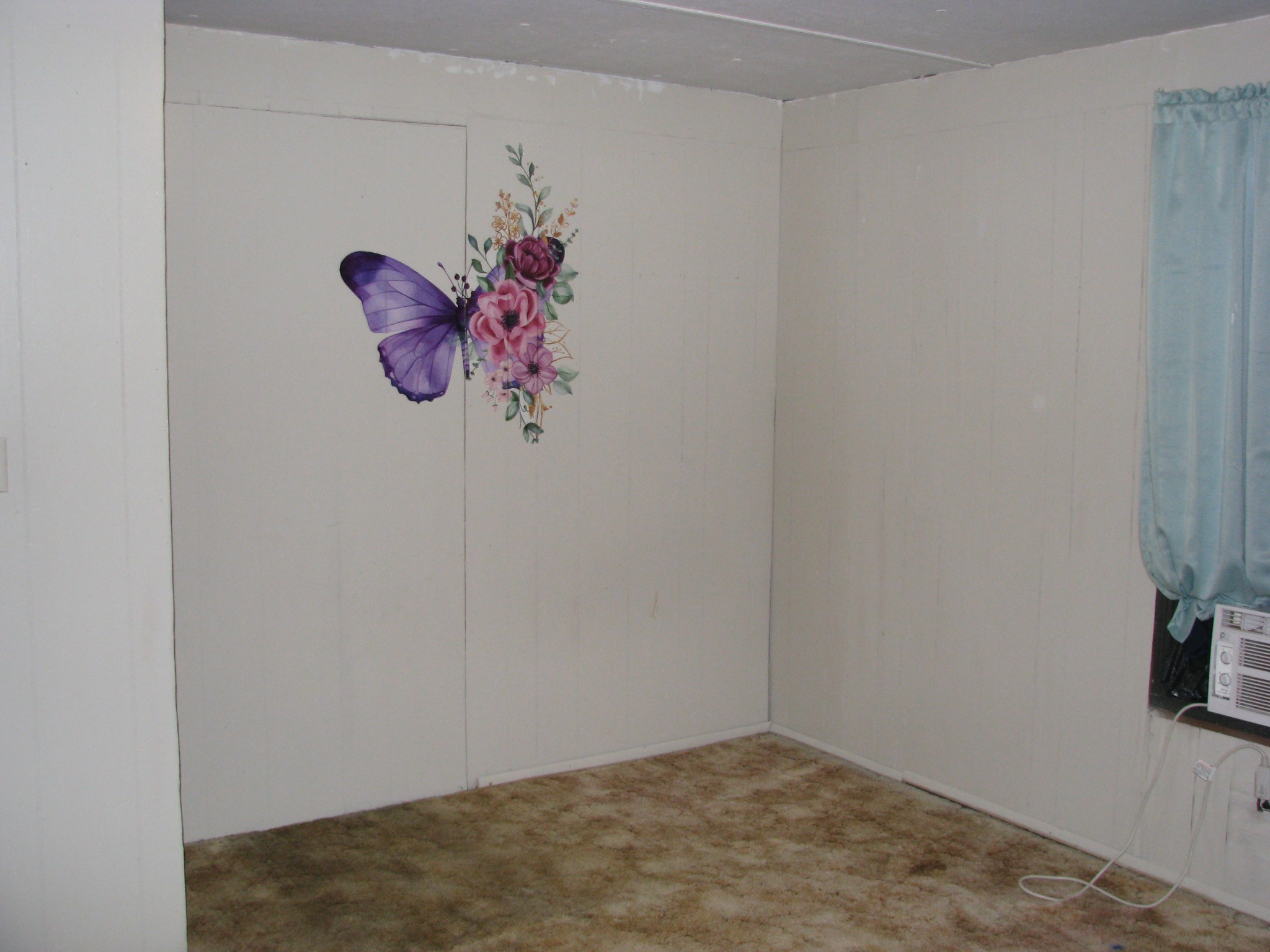 329 Clover Ln