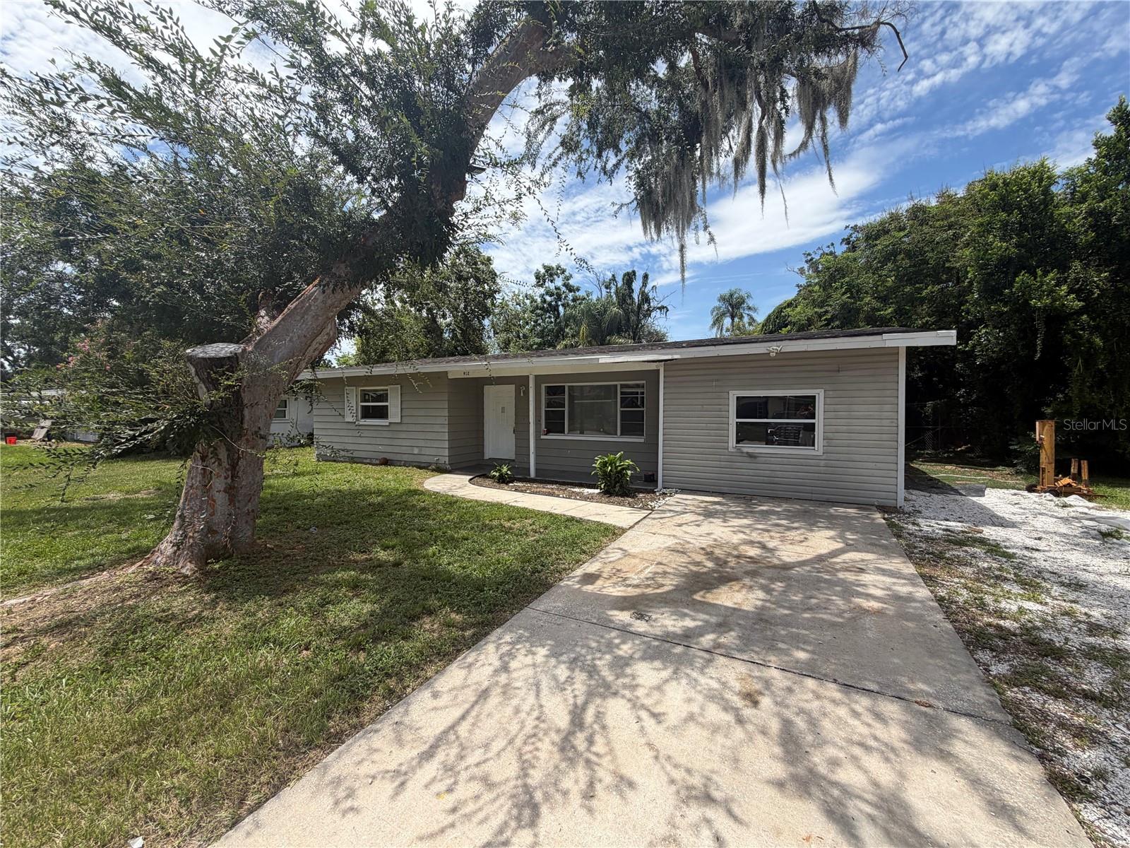 Multiple Offers received. Highest and best by Sunday 8/30 at 9pm Welcome to 912 Skyview Drive, a charming Brandon home offering a comfortable layout and a convenient location. This 3-bedroom, 2-bath residence features approximately 1,562 square feet of living space and sits on a spacious 0.26-acre lot. Built in 1961, the home offers the character of an established neighborhood with plenty of opportunity to make it your own.Conveniently located in Brandon with easy access to shopping, dining, schools, parks, and major roadways, this property offers an excellent combination of space, location, and value. Don't miss the opportunity to make 912 Skyview Drive your new home!Seller is a corporation and has never occupied the home. Seller does not disclose. It is Buyer and Buyers brokers responsibility to verify all information. Seller chooses Mainstay National Title. 5 day inspection period max. Closing date on or before 45 days from effective date. All appliances stay in home but not warranted by seller.