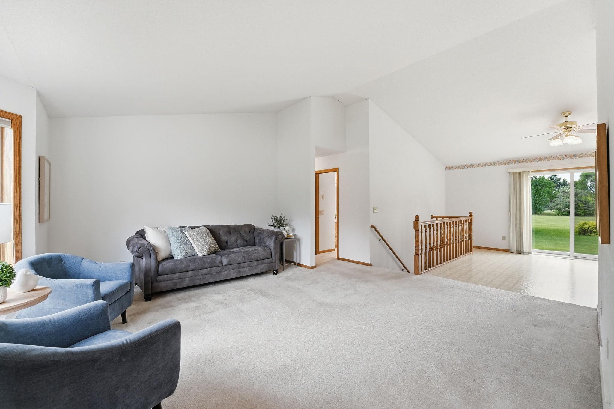 1850 E 49th Street SE