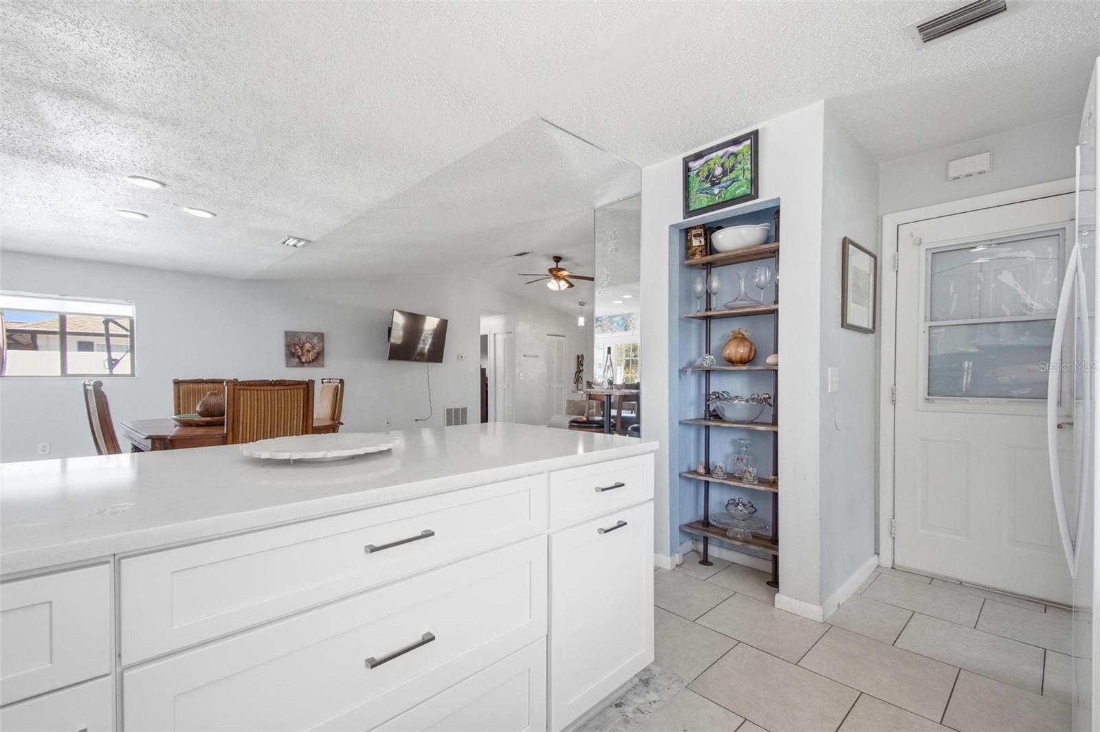 4 Coral Reef Court S