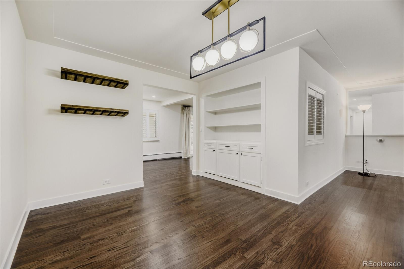 3843 S Elm Street
