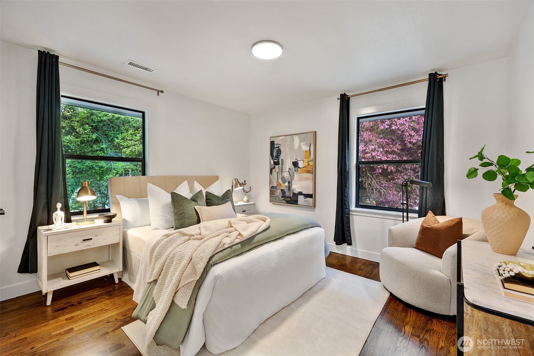 5818 S 18th Avenue S