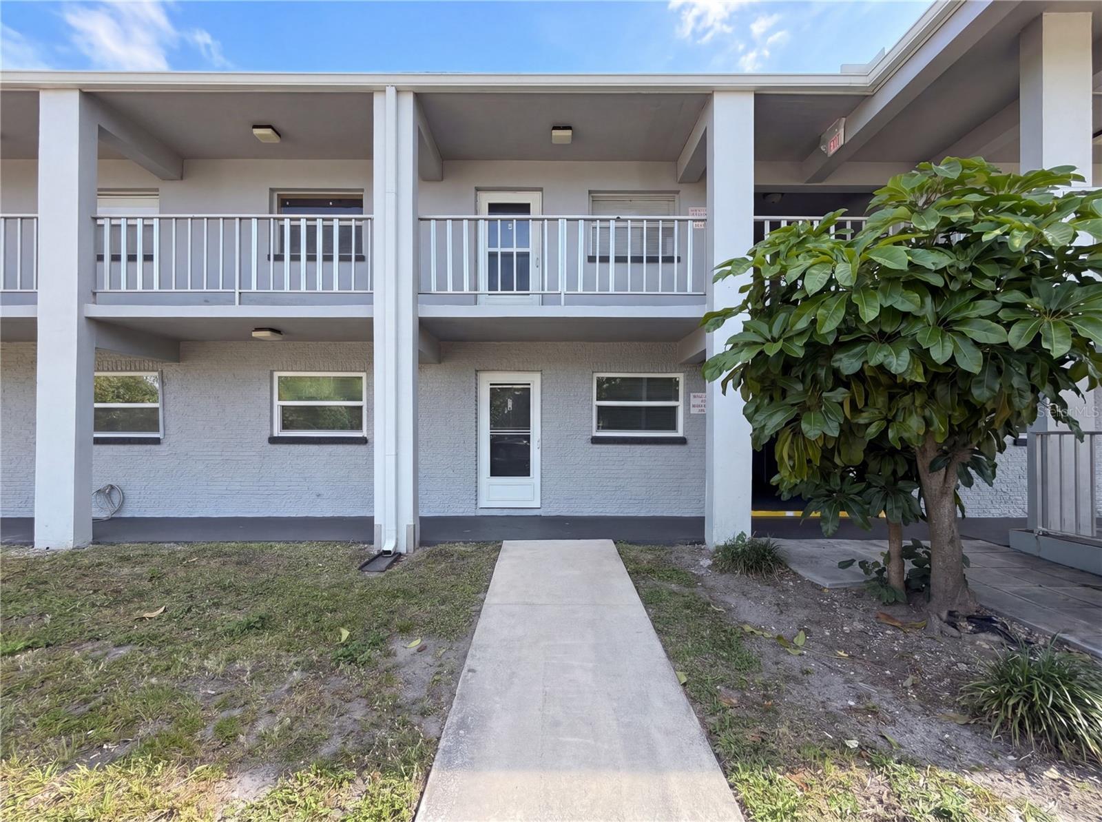 One or more photo(s) has been virtually staged. Welcome to the highly desirable Imperial Park Condominiums—where comfort, convenience,and coastal living come together beautifully!This charming 1-bedroom, 1-bath first-floor condo offers the perfect blend of easy living andscenic surroundings. Ideally positioned with assigned parking right outside your door, thishome provides effortless accessibility and everyday convenience.Step inside and immediately enjoy the peaceful lake and sparkling pool views that create arelaxing atmosphere throughout the home. The private lanai is the perfect place to sip yourmorning coffee, unwind after a long day, or simply take in the tranquil surroundings.Additional features include assigned exterior storage conveniently located near the onsitelaundry facility, giving you even more functional space.Located in the heart of Clearwater, this condo places you just minutes from the world-famousClearwater Beach—known for its sugar-sand beaches, breathtaking sunsets, shopping, dining,and vibrant coastal lifestyle.Whether you’re searching for a full-time residence, vacation getaway, or investment opportunity,this condo offers exceptional value in an unbeatable location.Don’t miss your chance to own your own slice of paradise—schedule your private showingtoday!