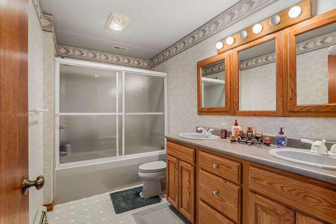 1174 County Road 2500