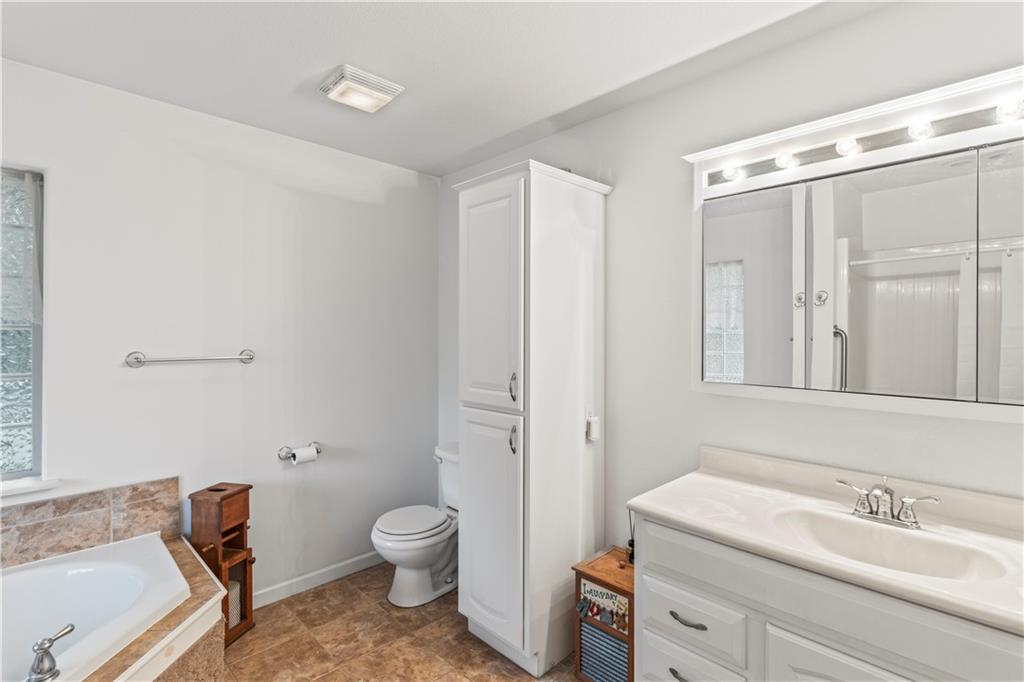 23158 Highway T N/A