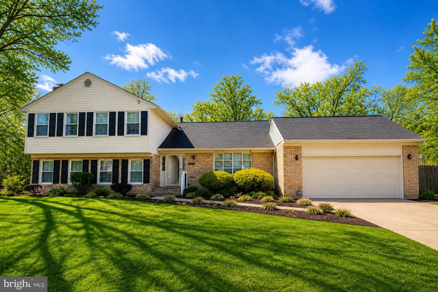 1602 Sundew Court