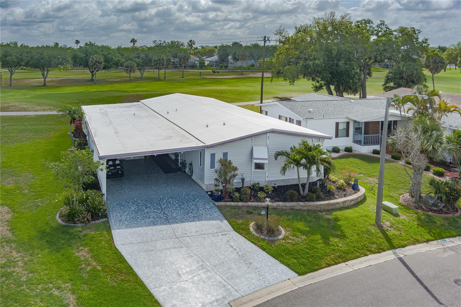 8520 Countess Avenue Circle