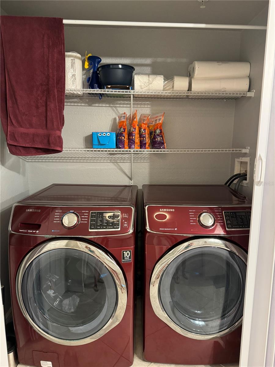 300 E South Street 6004