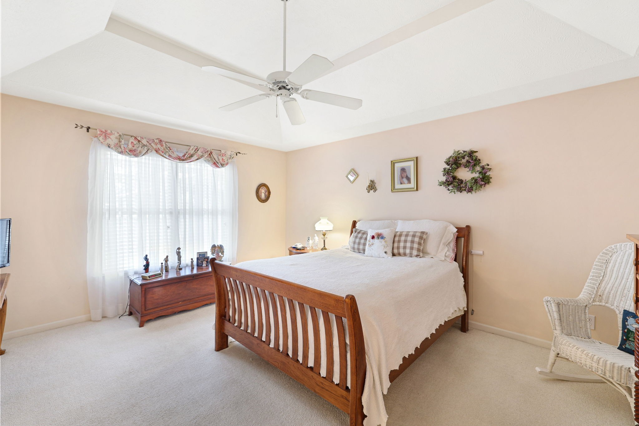 417 Whitney Dr