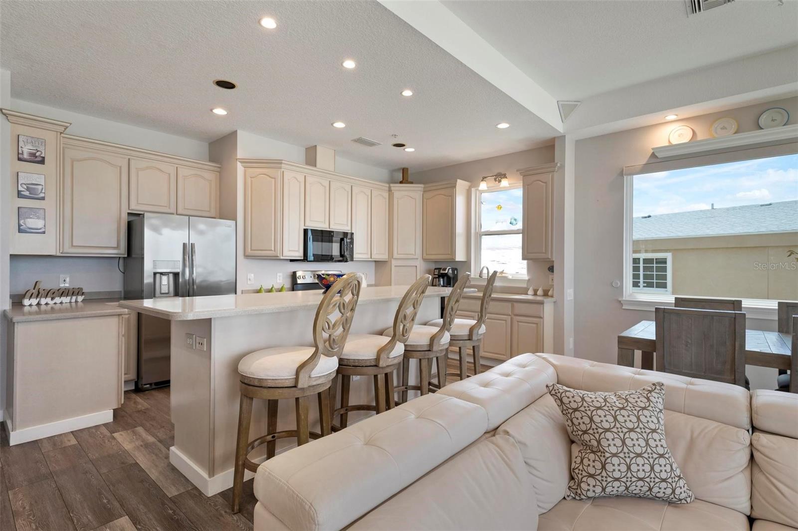 1900 Gulf Drive N 1