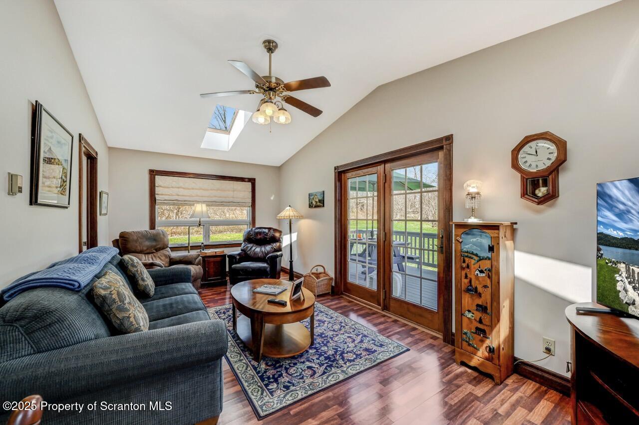1363 Fairview Road