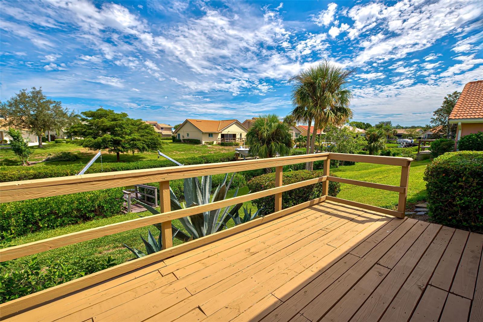 184 Inlets Boulevard 184