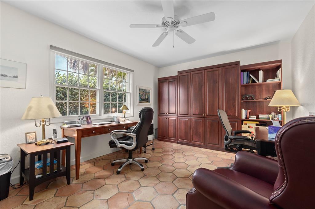 700 Old Compass Road