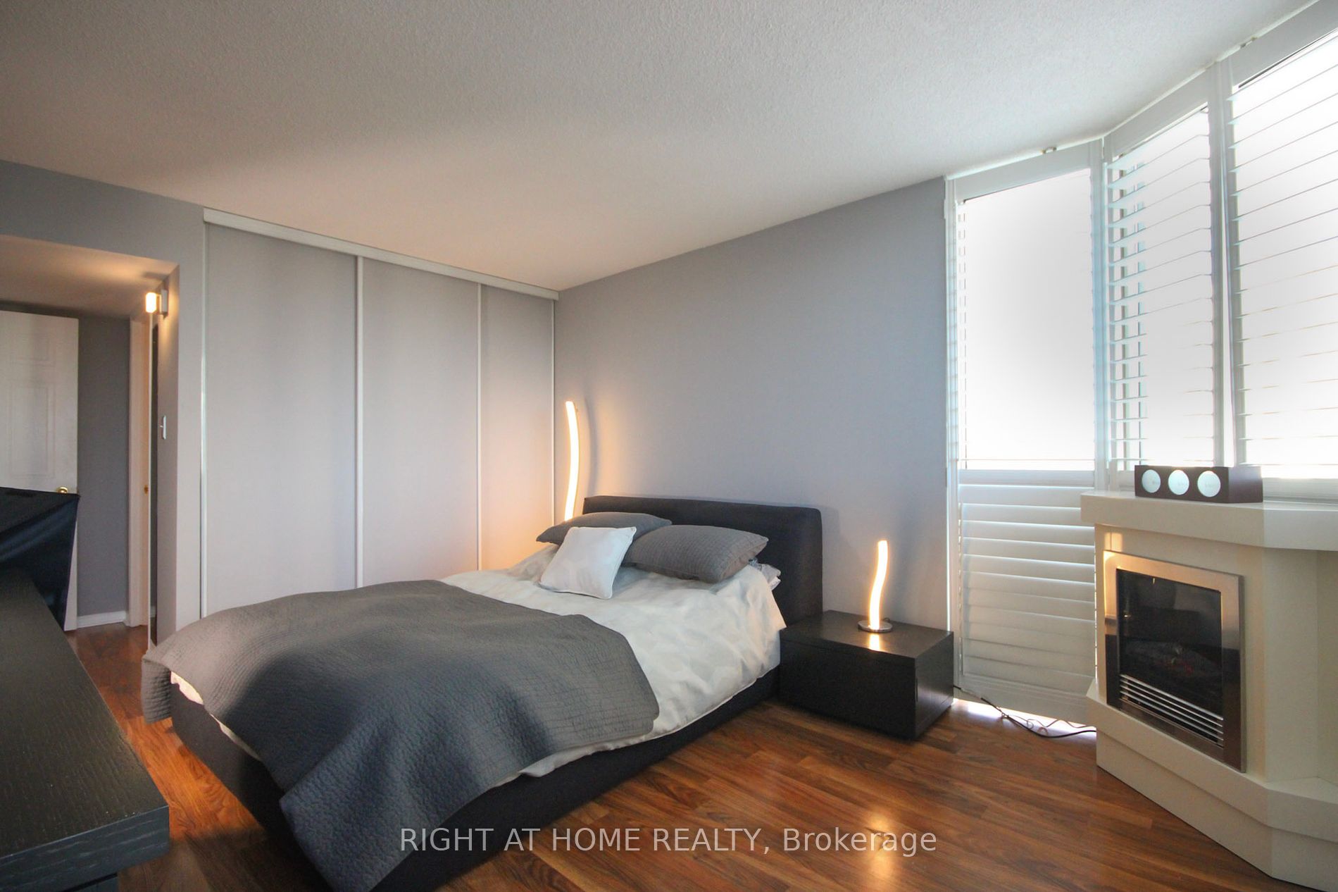 5070 Pinedale Ave 506