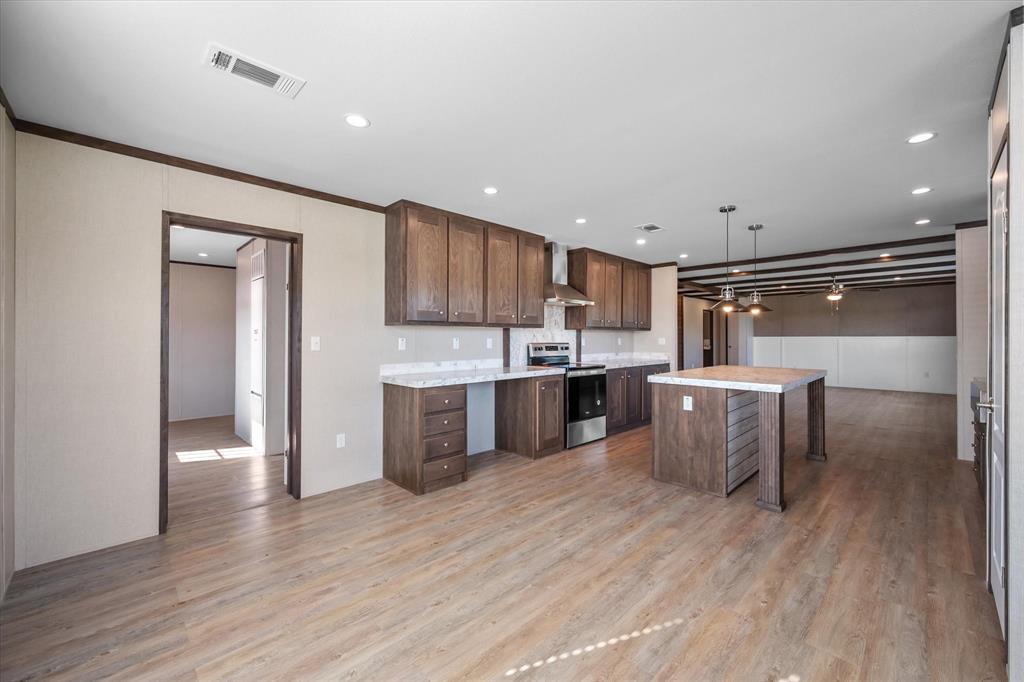 800 SE County Road 3100