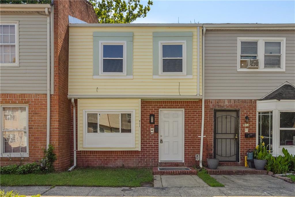 911 Harbour North Drive N, Chesapeake, VA 