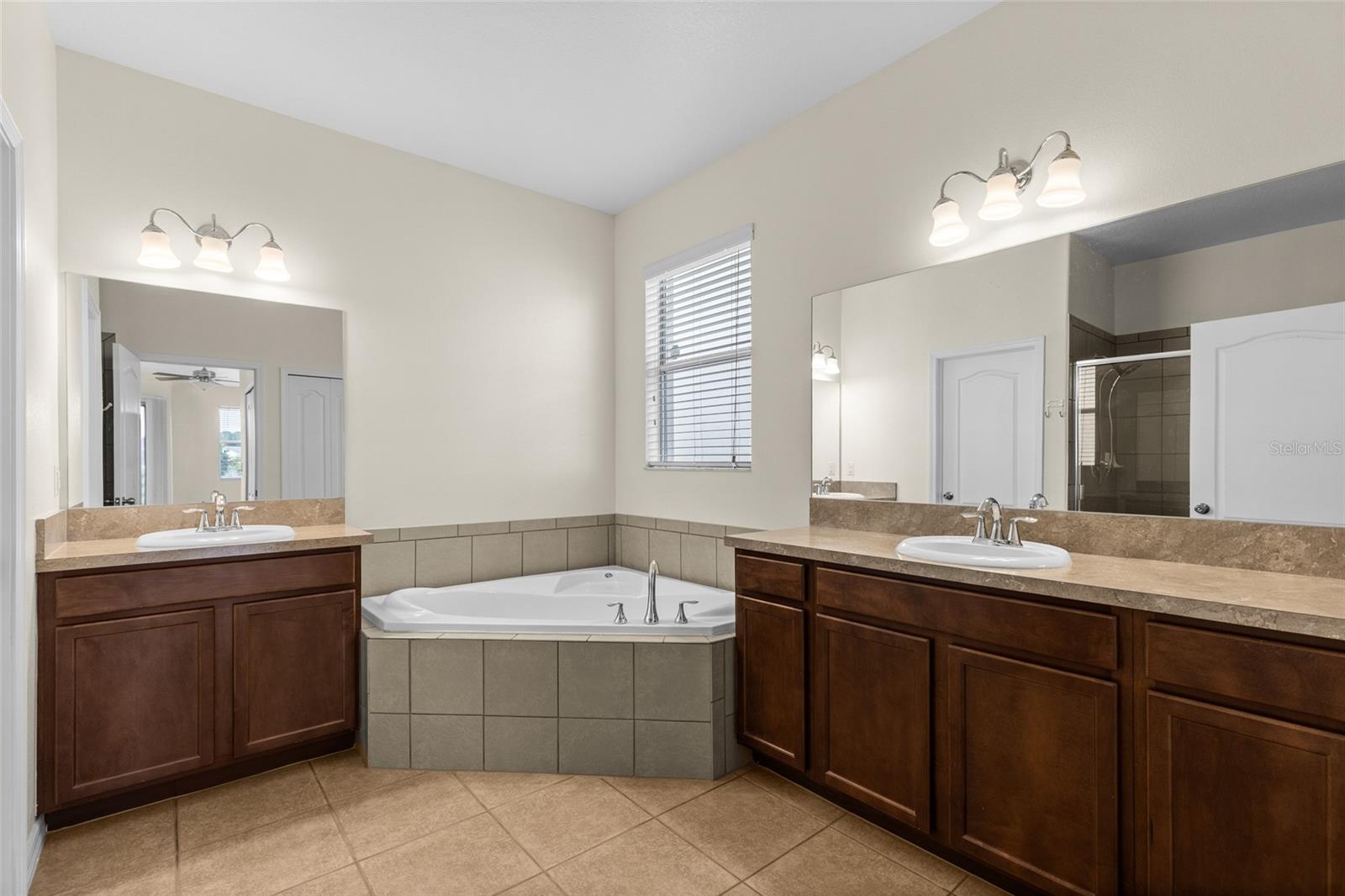 3652 Madbury Circle