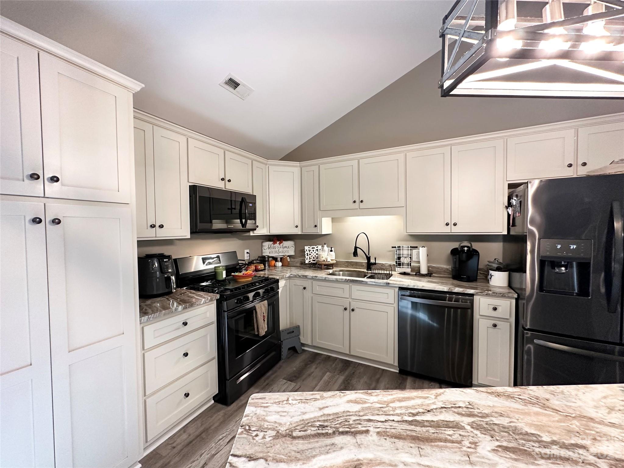 141 Deer Ridge Drive