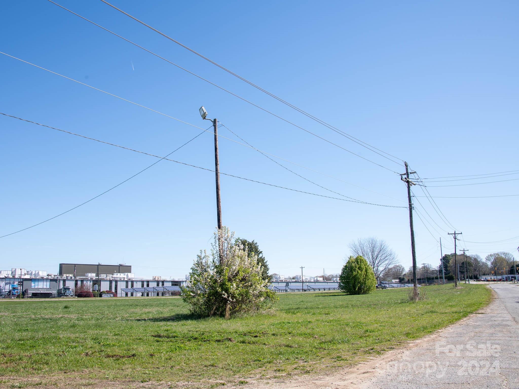 303 Old Amity Hill Road