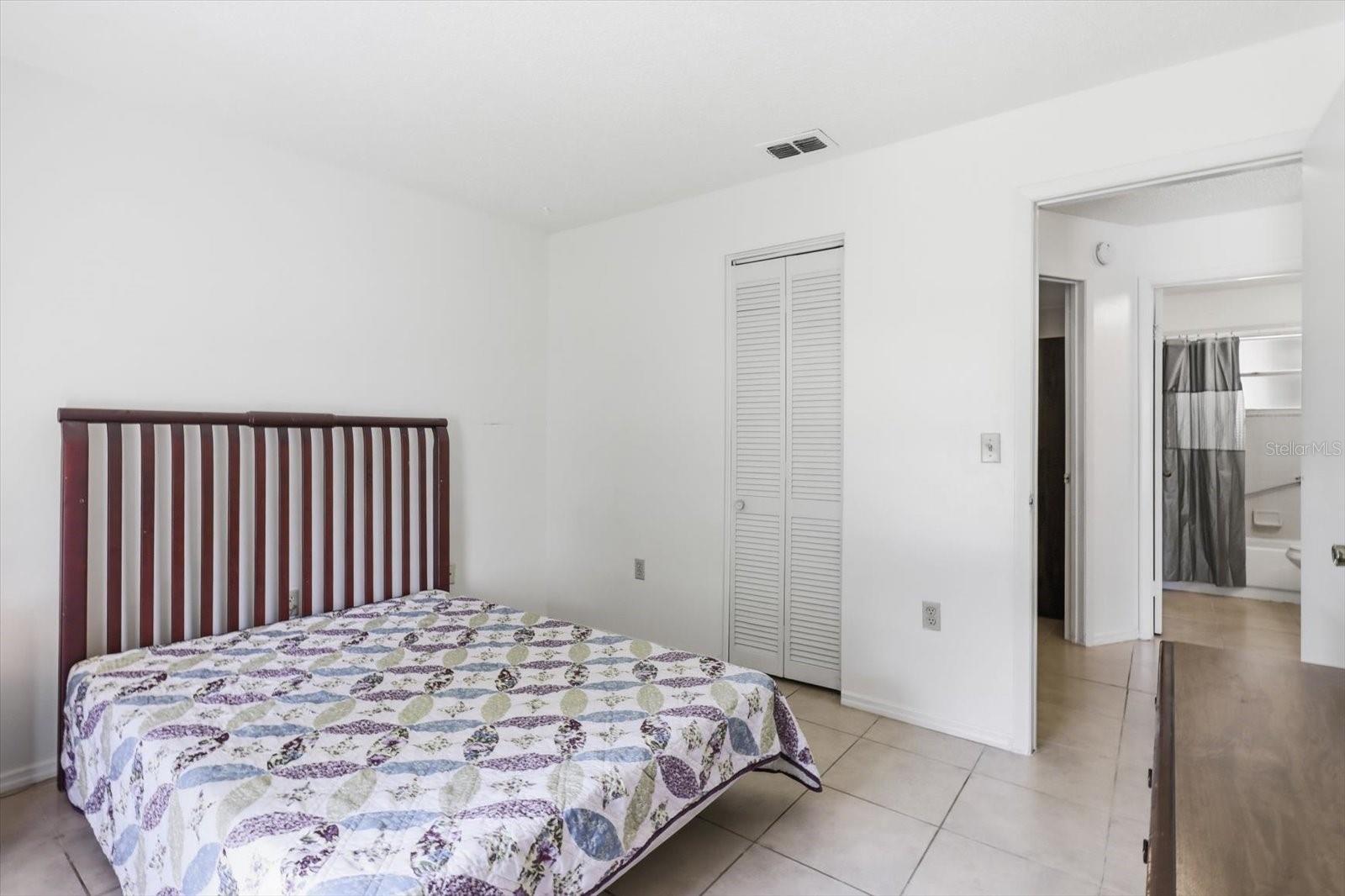 3850 S Flamingo Terrace